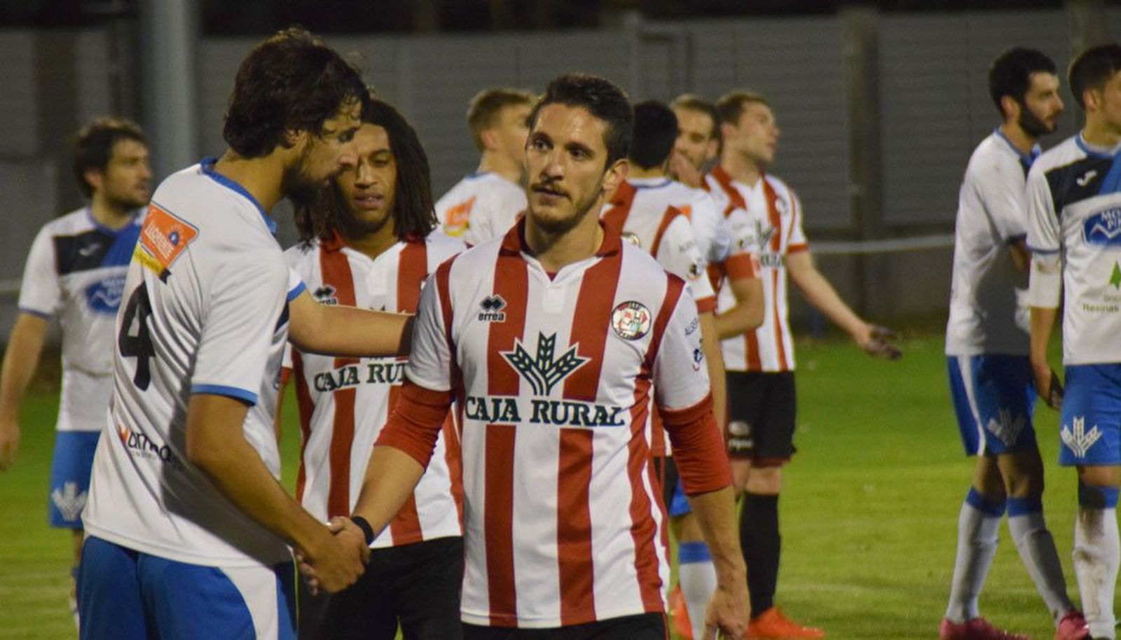 Adrian derrota almazan