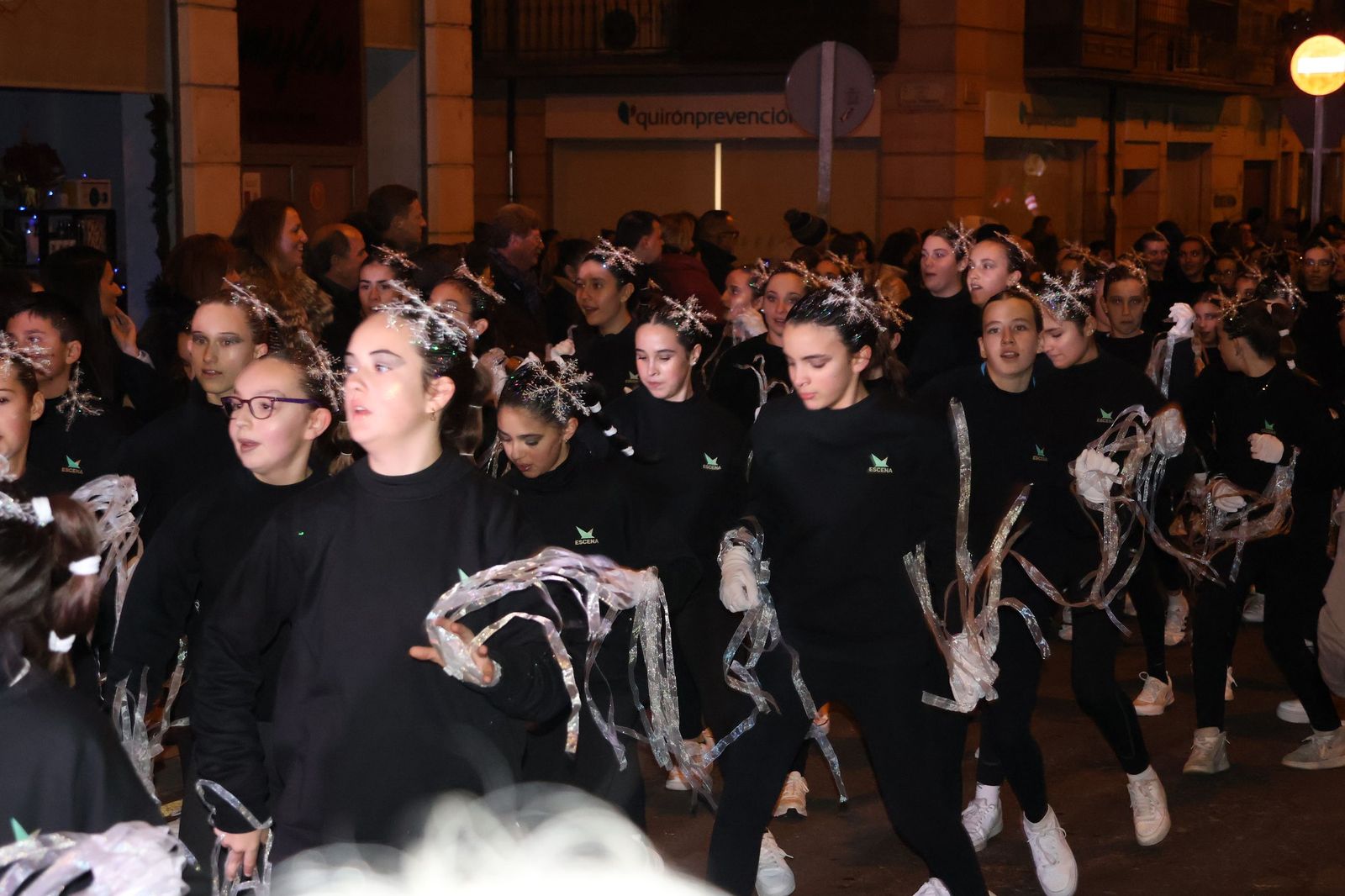 GALERÍA | El animado pasacalles de Escena por el centro de Zamora, en imágenes