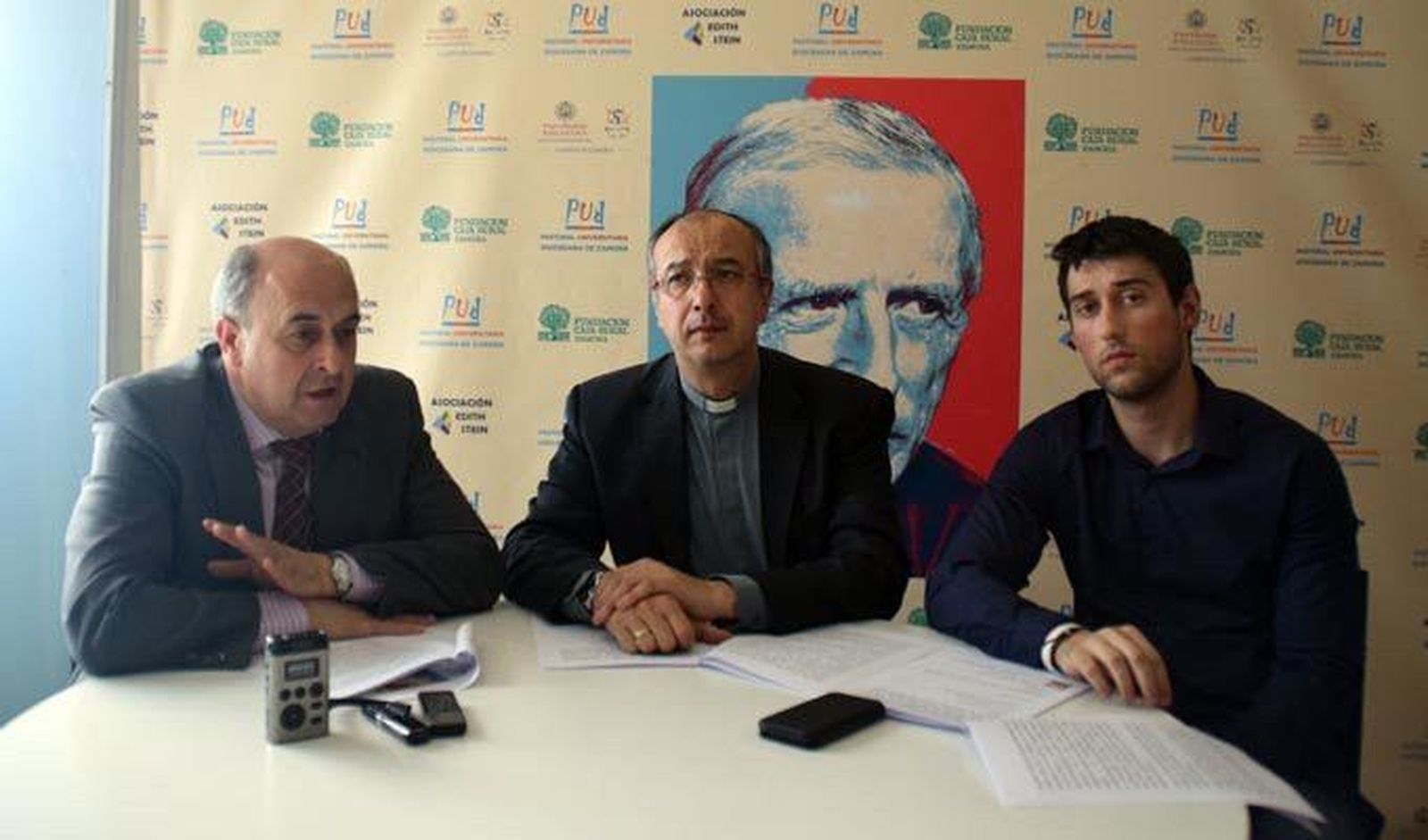 Pastoral Universitaria organiza el I Foro Ciencia-Religión