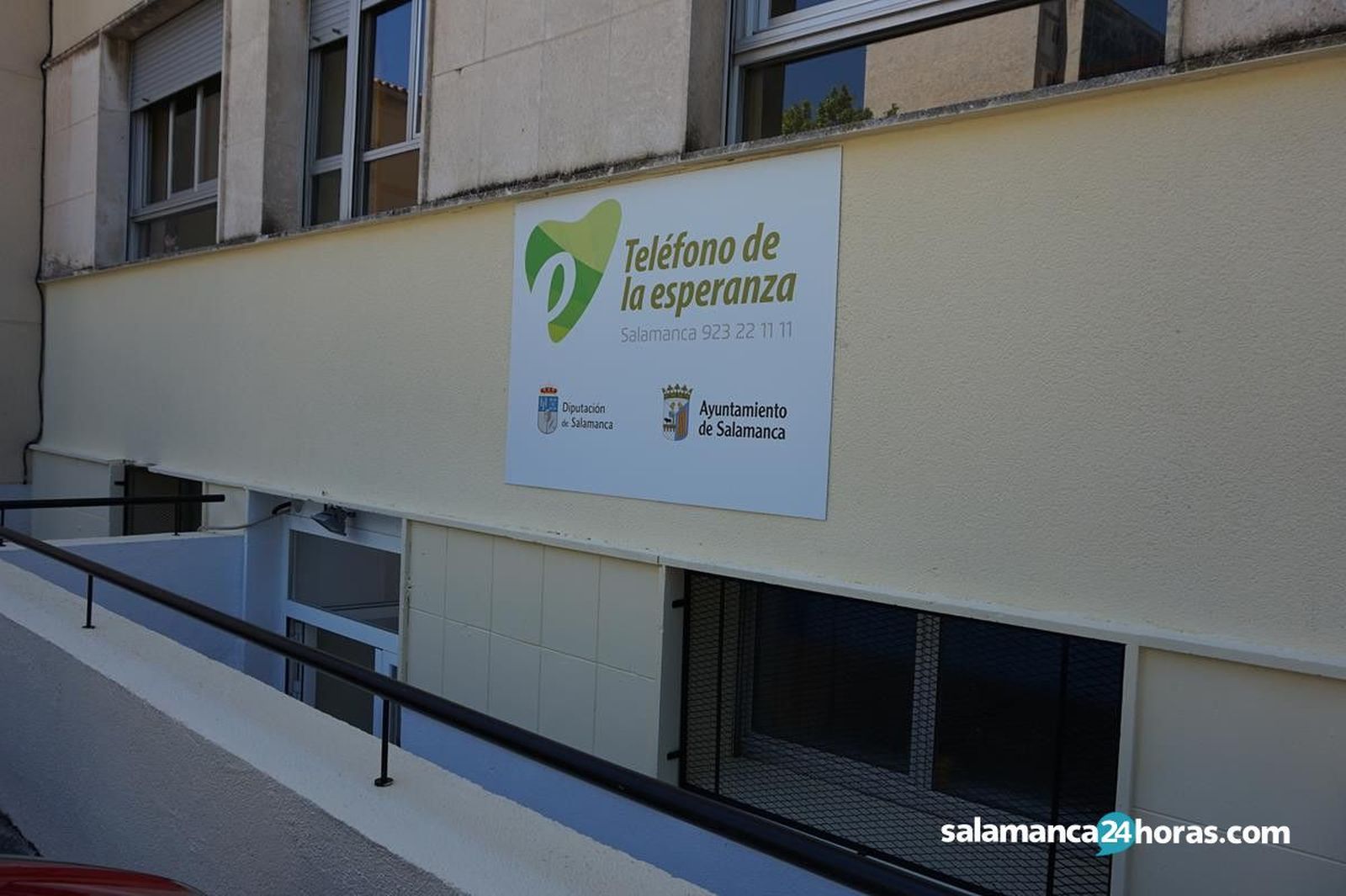 Teléfono de la esperanza. Foto de archivo