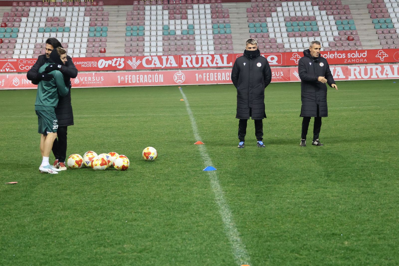 Entrenamiento del Zamora CF a puertas abiertas