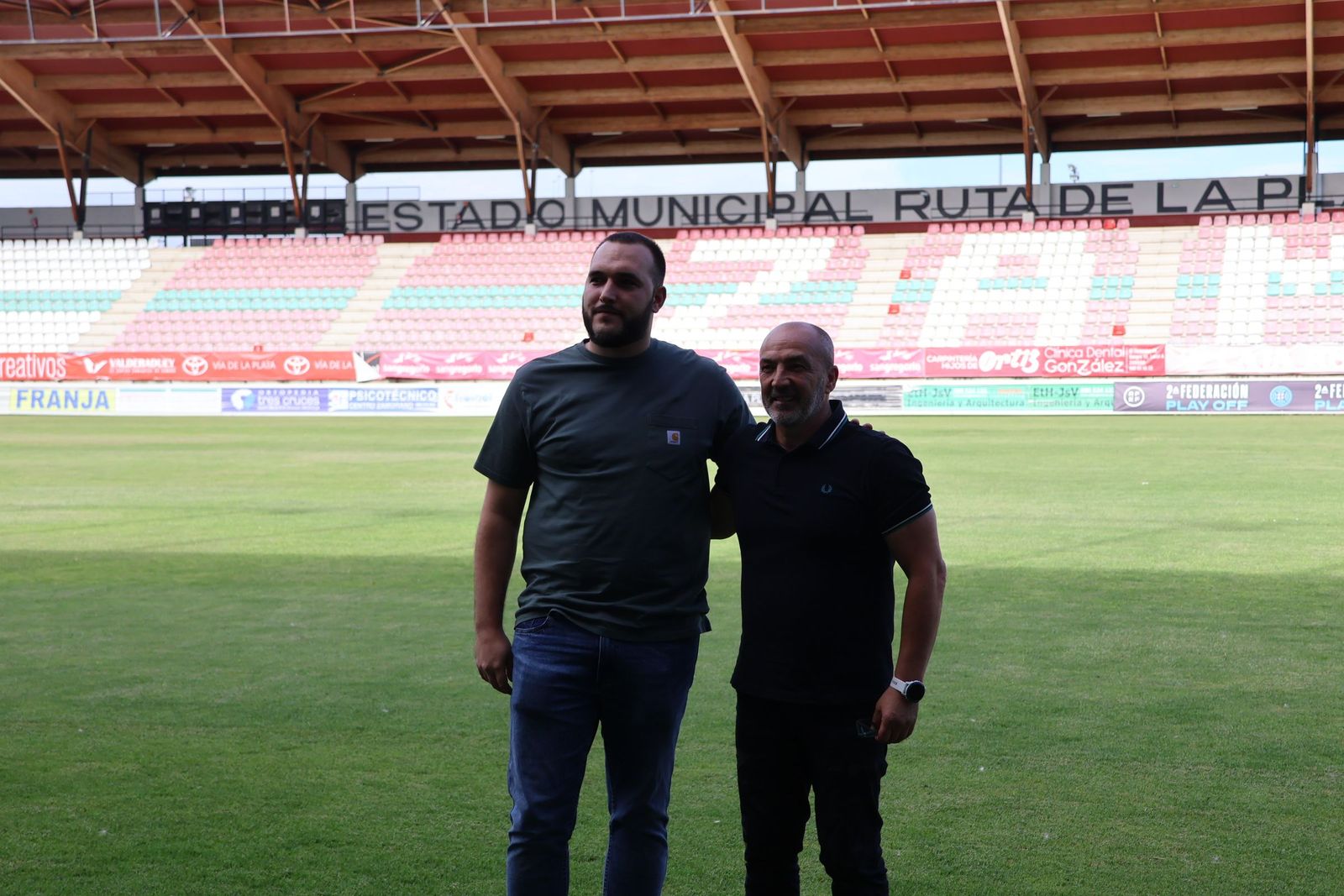 presentacion-de-juan-sabas-como-nuevo-tecnico-del-zcf-34