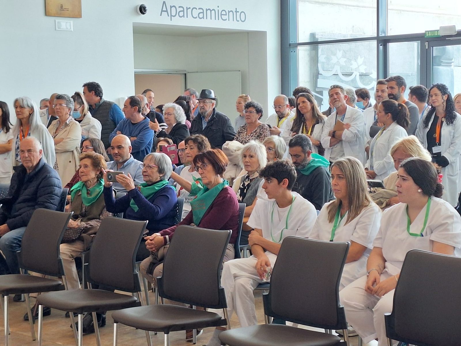 50º Aniversario del Hospital Clínico  Universitario con una intervención artística “Latidos  de barro” (21).jpeg