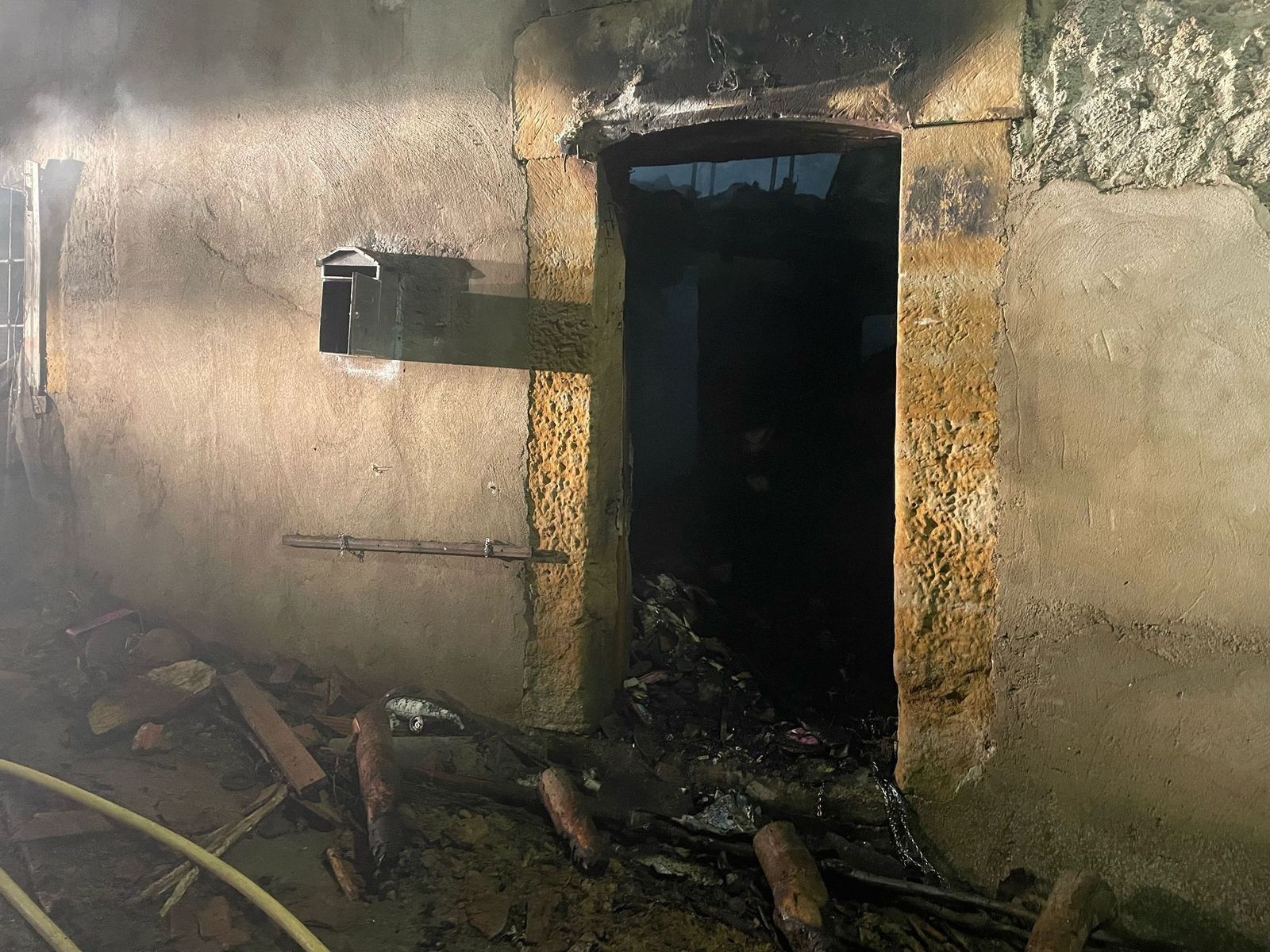 Arde una vivienda en Gema del Vino 