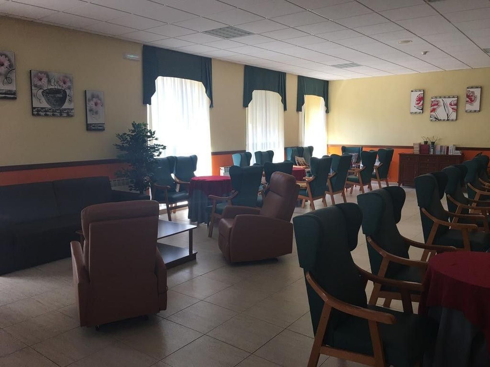 RESIDENCIA MAMÁ MARGARITA