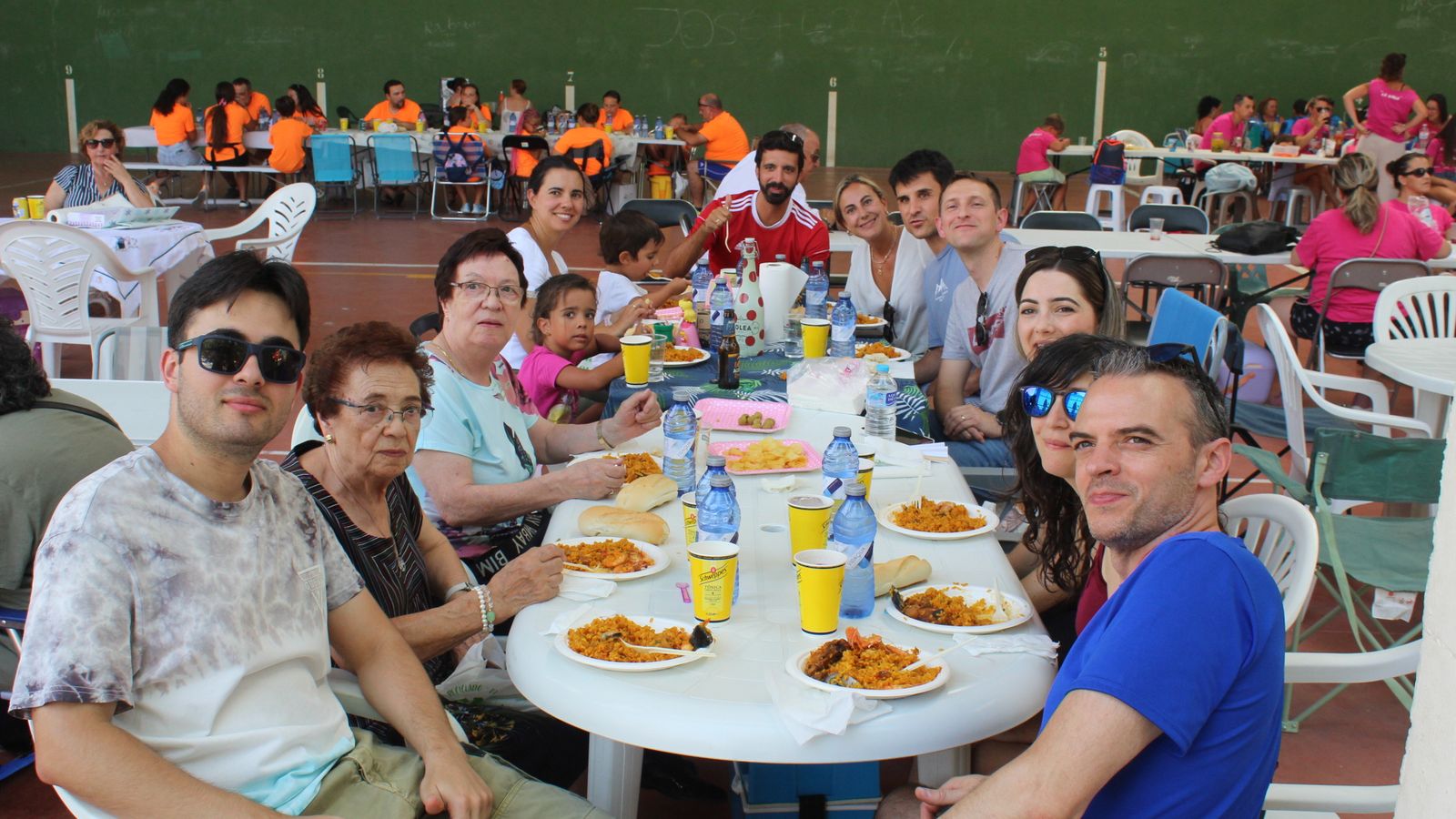 Castellanos de Moriscos. Gran paella popular