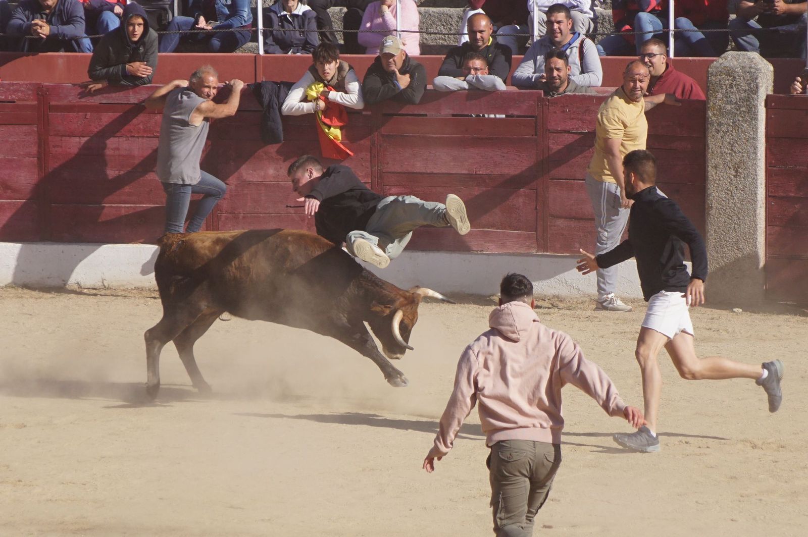 espantos-en-ledesma-domingo-2-de-junio-foto-juanes-98