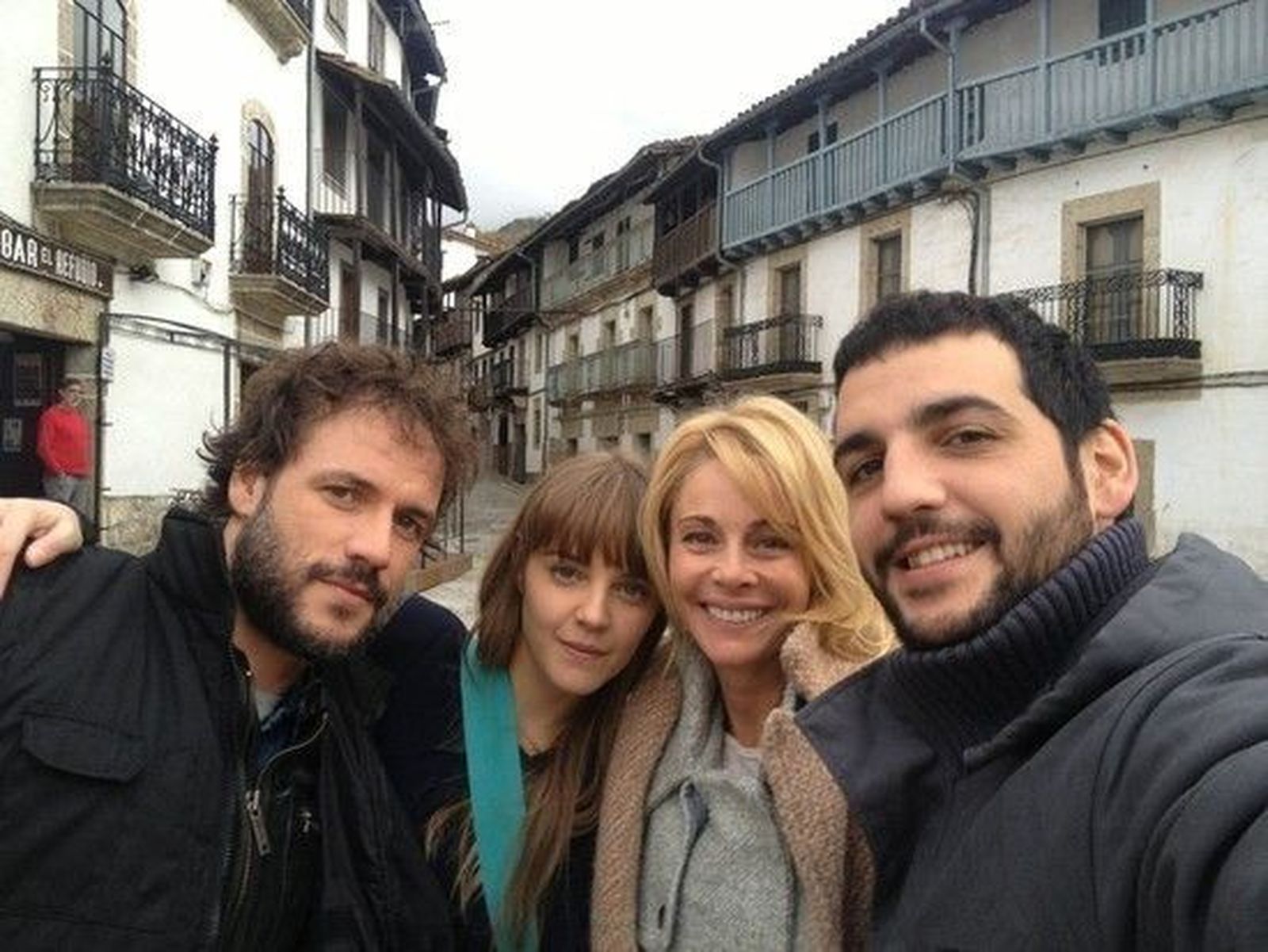 Los protagonistas de 'Luna, el misterio de Calenda' regresan a la villa corita