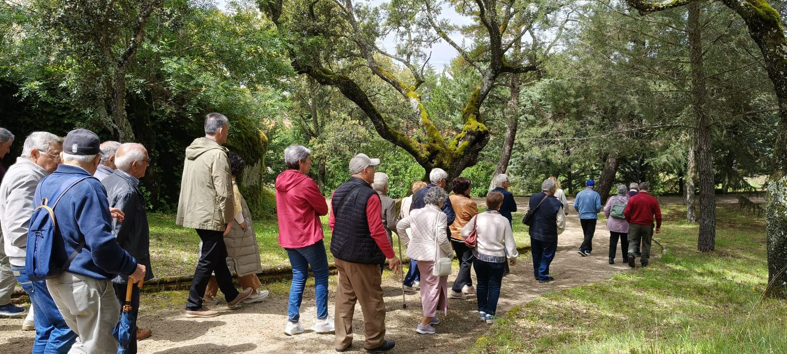 Los mayores de la comarca de Vitigudino celebran un día de confraternización