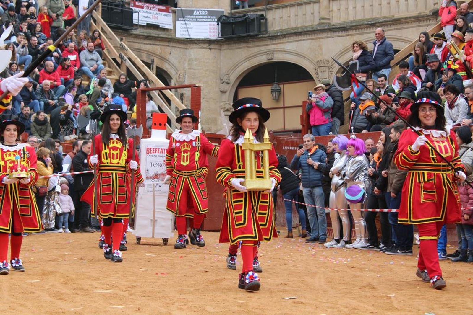 disfraces-del-sabado-de-carnaval-en-ciudad-rodrigo-36