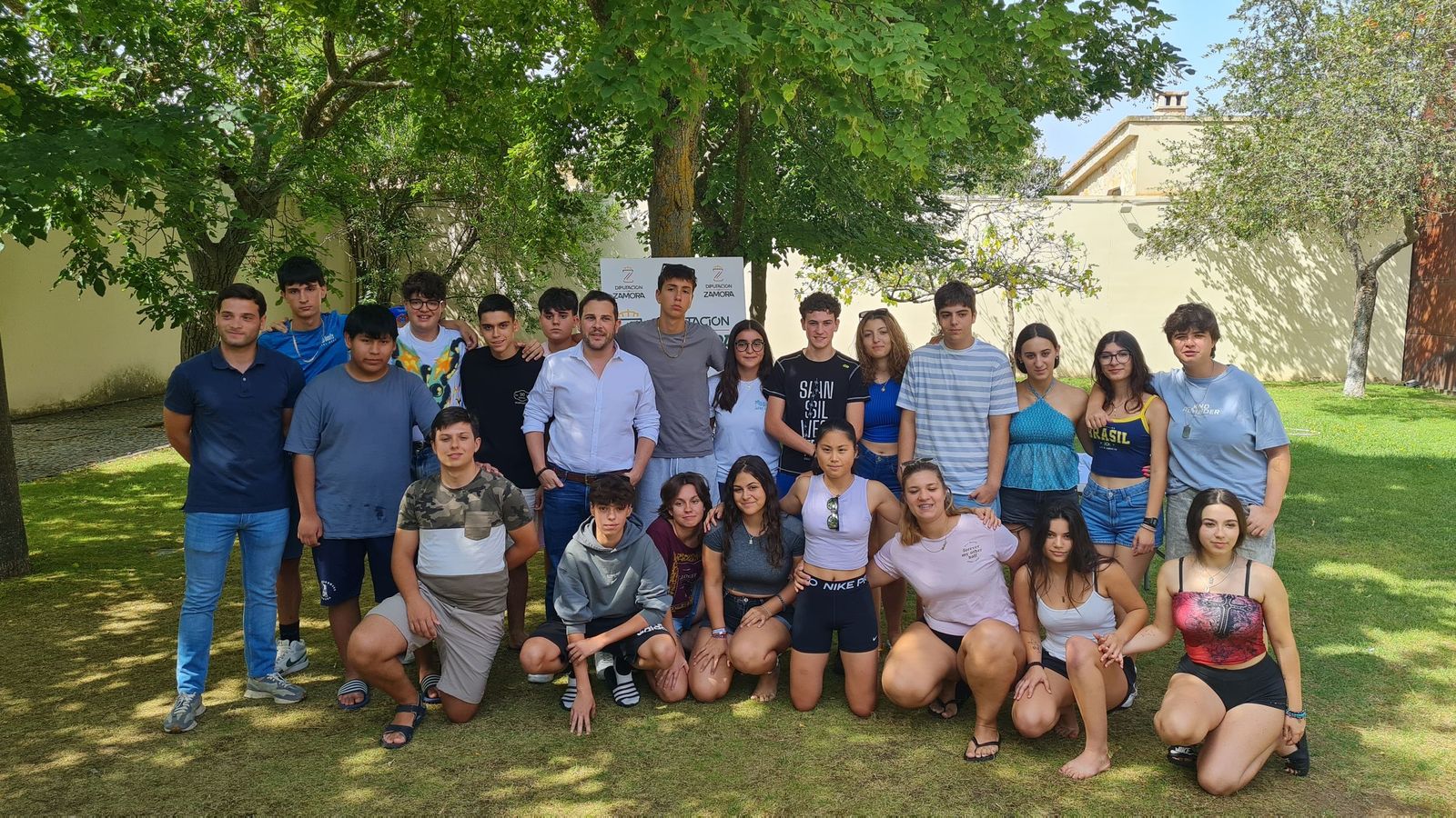 Visita al campamento transfronterizo 2025