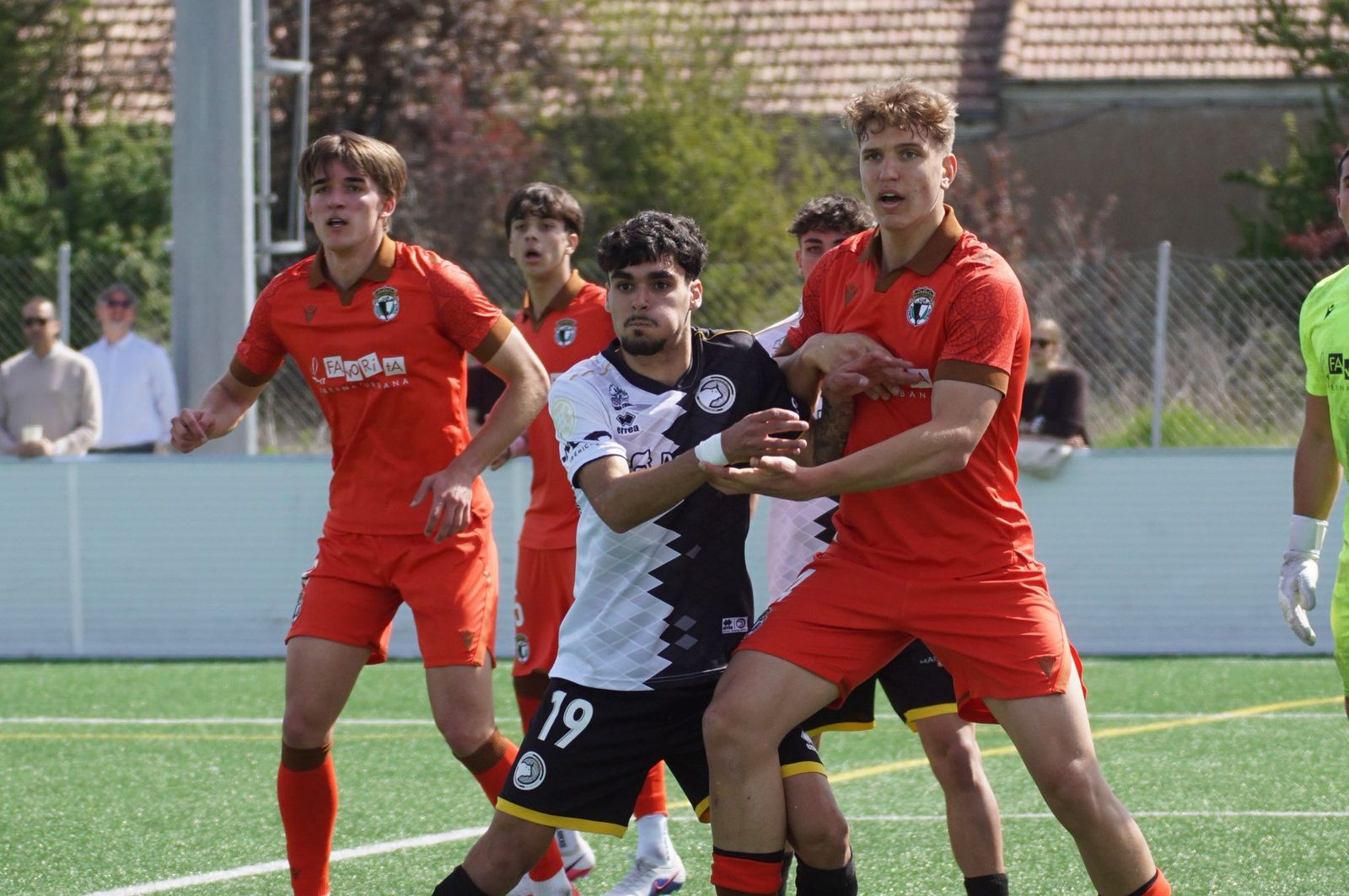 Encuentro entre Unionistas DH – Burgos en el Reina Sofía