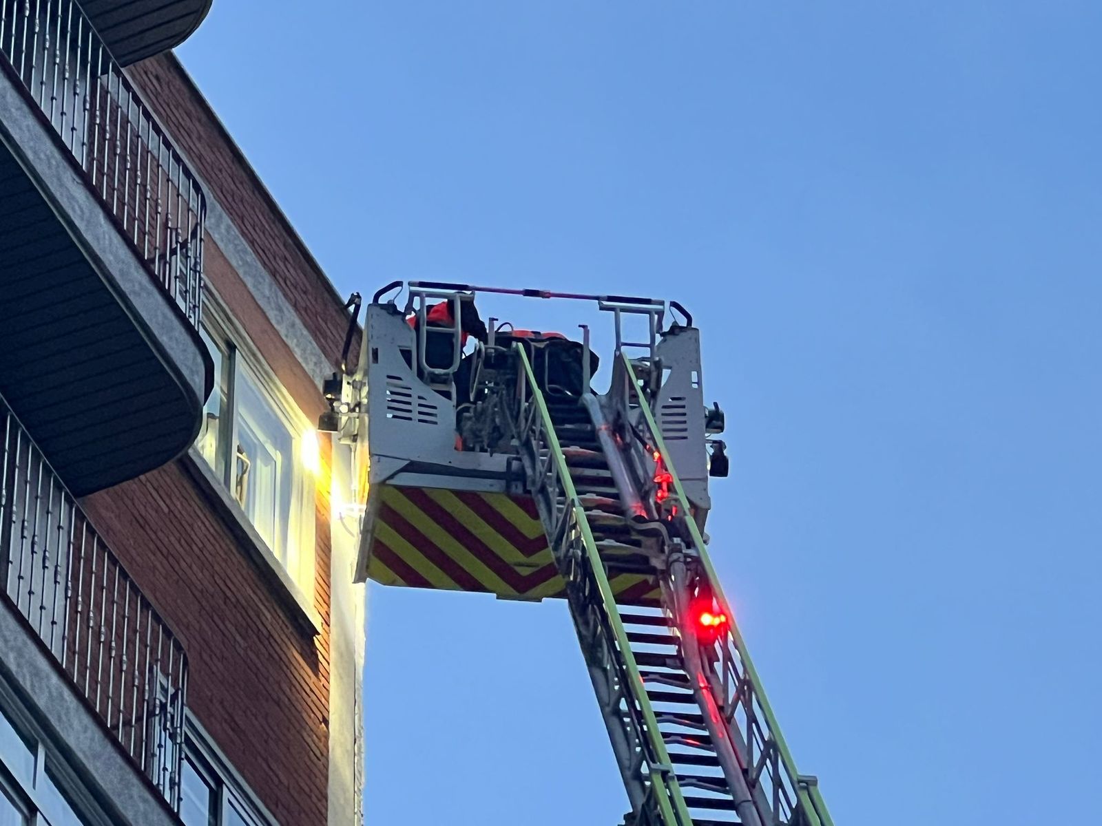 whatsapp-image-2024-03-27-at-7-44-11-pm