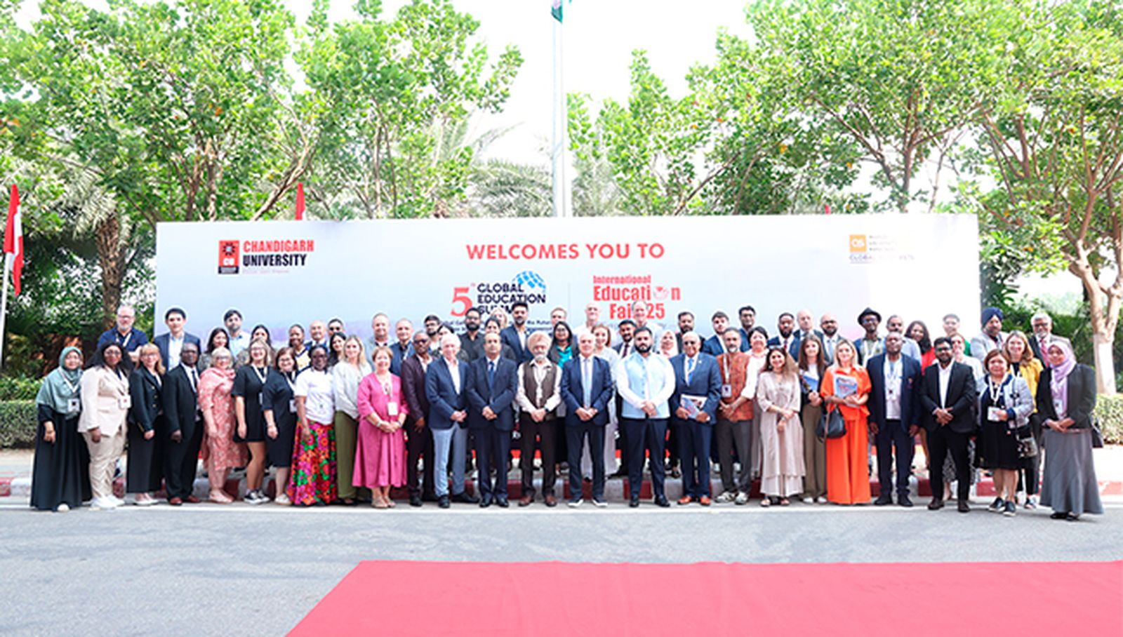 La Universidad de Salamanca abre una oficina en la Universidad de Chandigarh de India para captar estudiantes de grado y postgrado