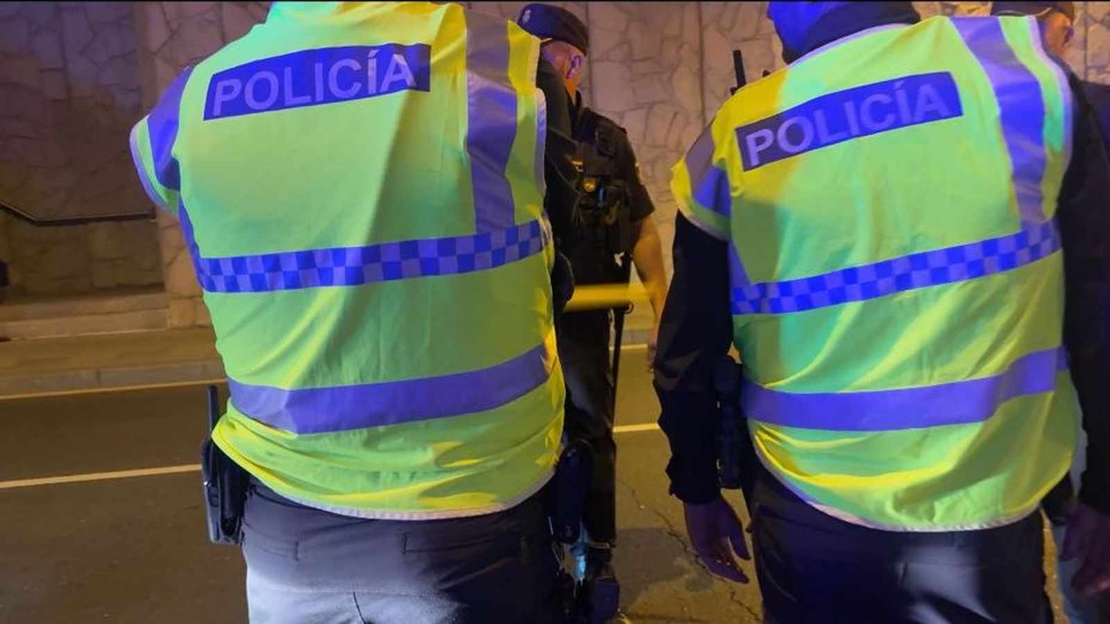 Agentes de la Policía Local y Nacional