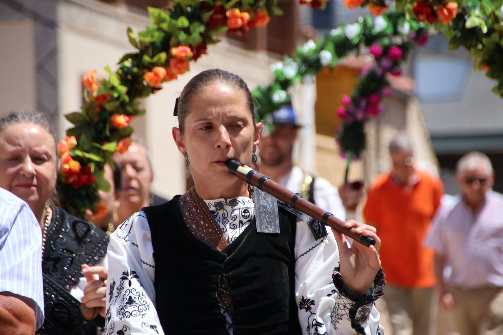 Castellanos de Villiquera Misa y procesión