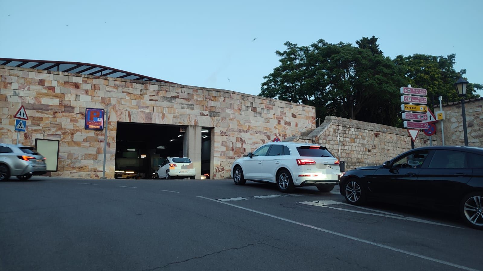 Aparcar en Zamora por San Pedro, misión imposible
