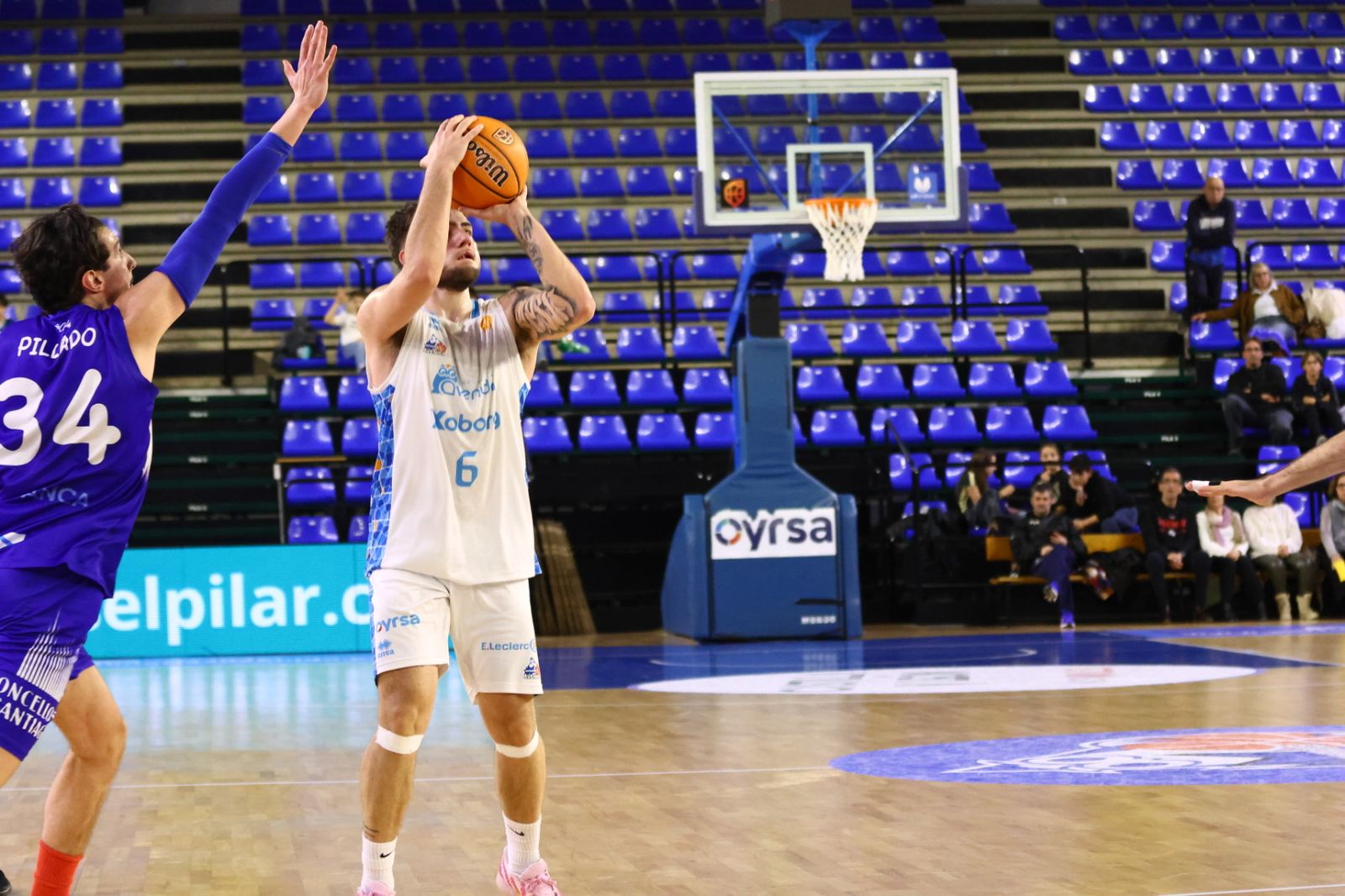 Perfumerías Avenida - CB Rosalía