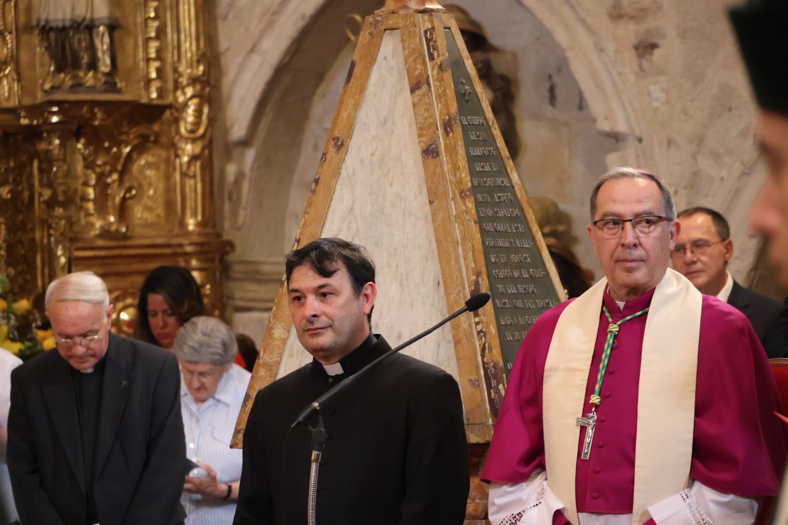 javier-urra-acogido-como-nuevo-miembro-de-los-caballeros-cubicularios-de-zamora-42