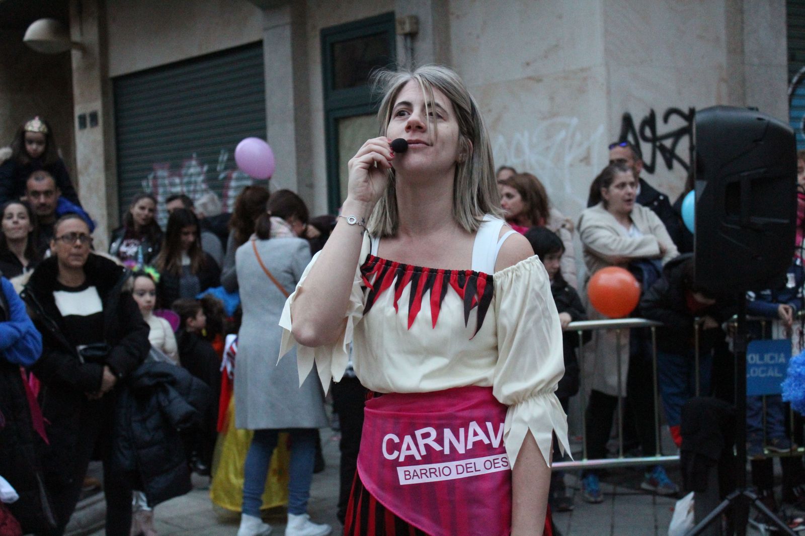 desfile-de-disfraces-de-carnaval-del-barrio-del-oeste-10