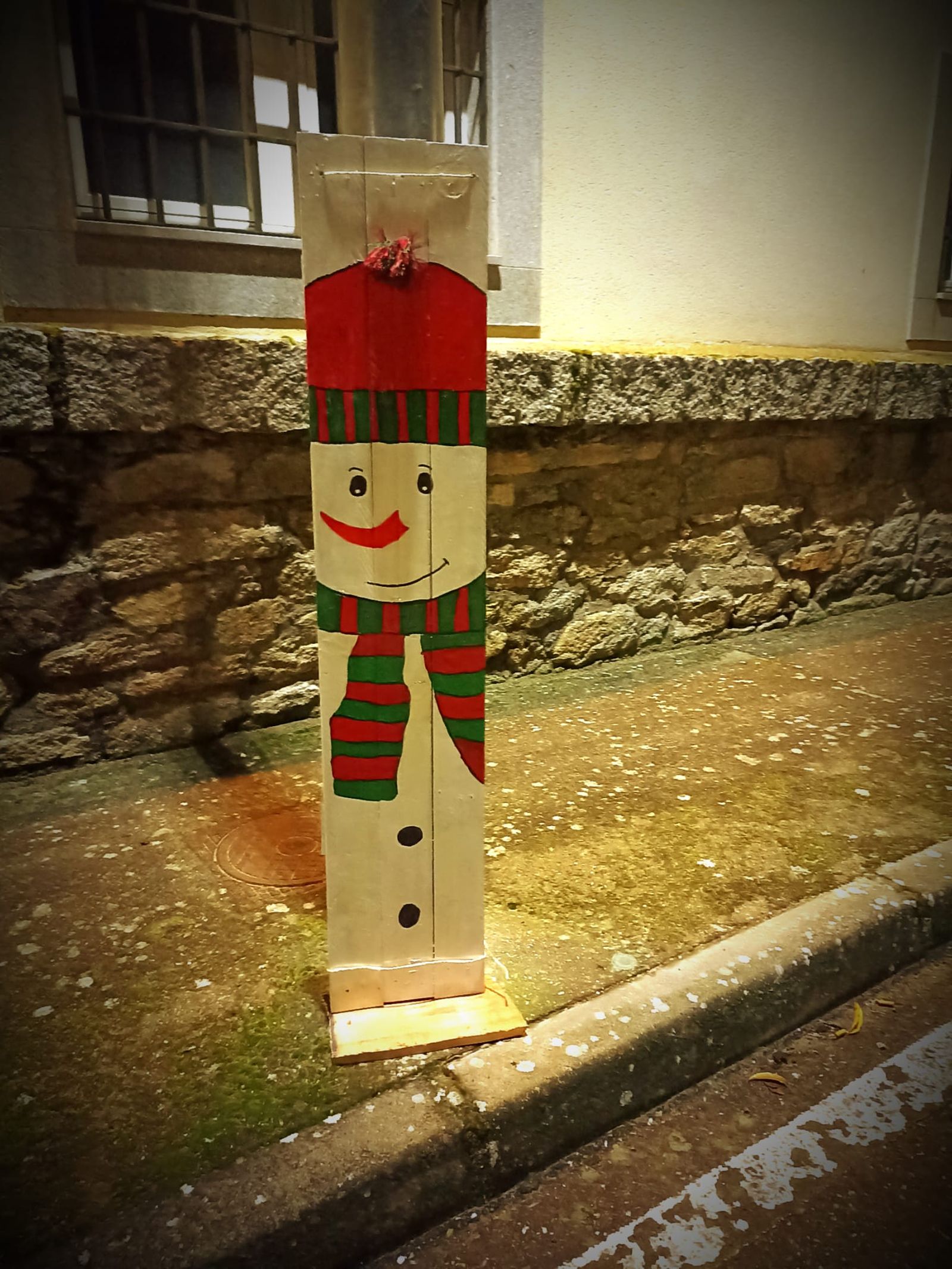 los-vecinos-decoran-roelos-de-sayago-por-navidad-9