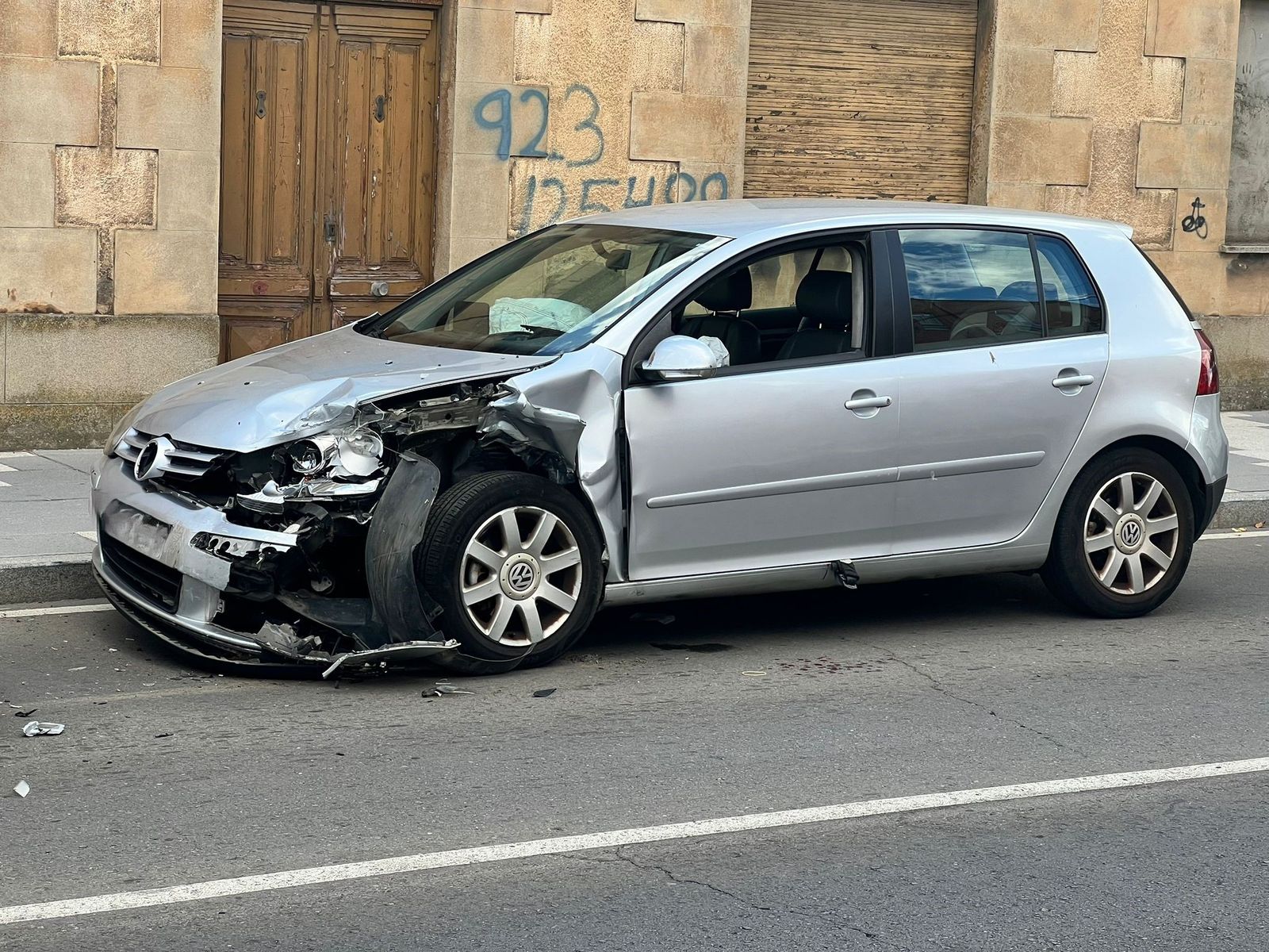 Choque Frontal Avenida Juan Pablo II (9).jpeg