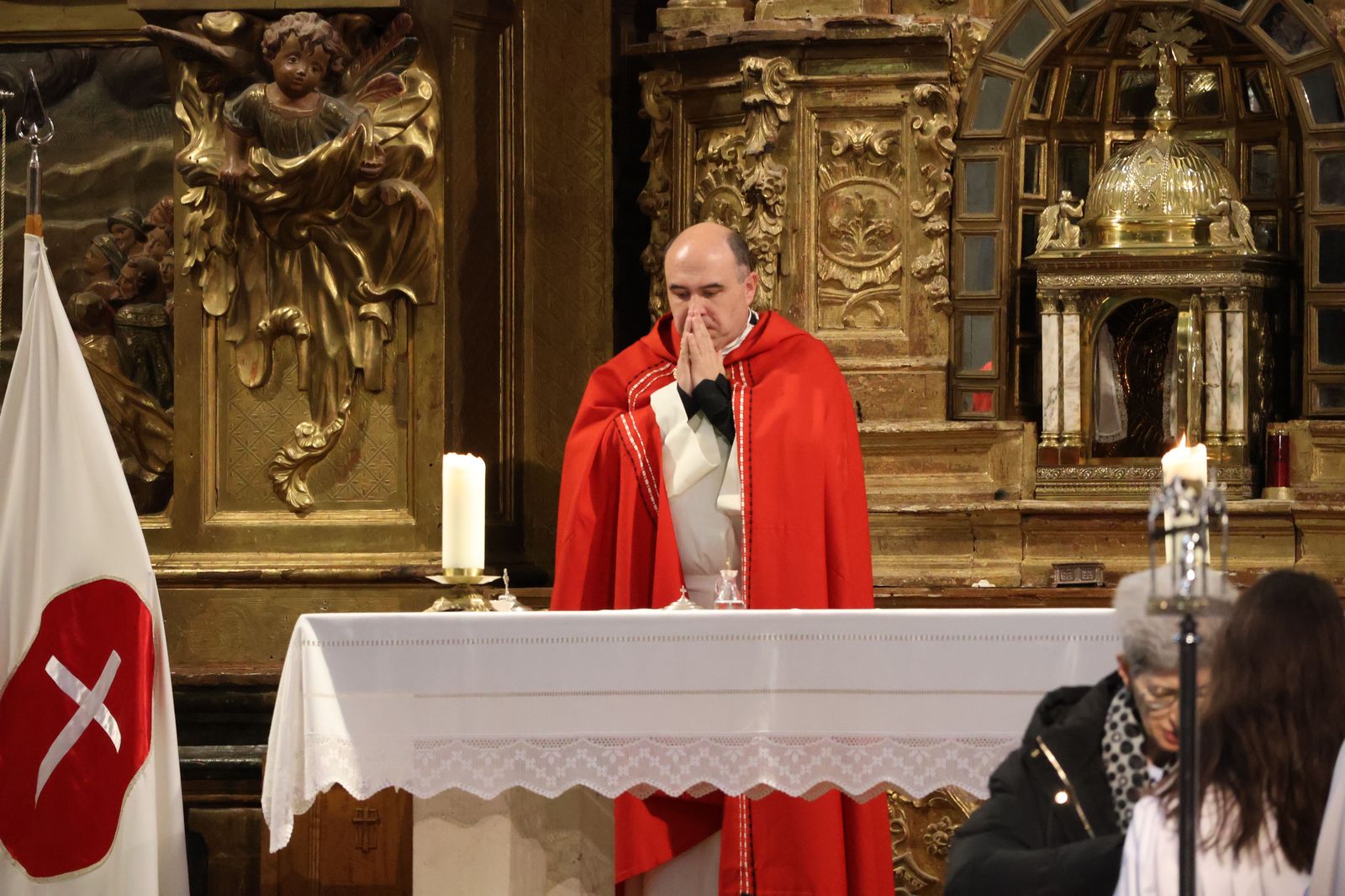 suspension-de-la-procesion-del-santo-entierro-de-fuentesauco-5