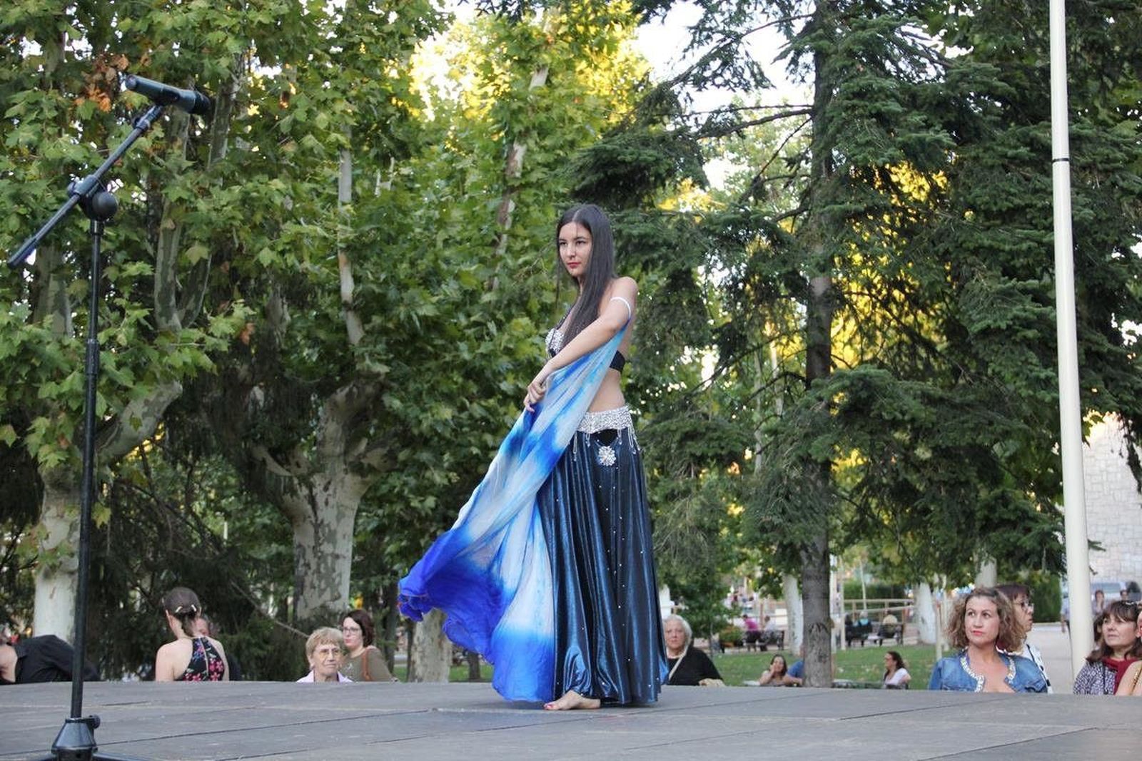 Ferias y Fiestas 2017: danza del vientre en La Alamedilla