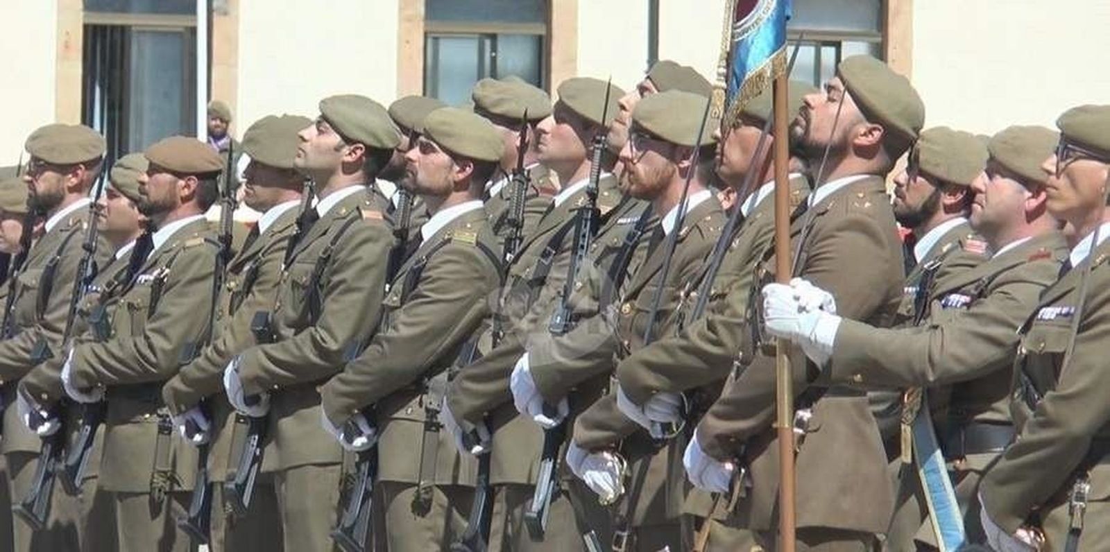 El Ministerio de Defensa convoca nuevas plazas para militares de tropa y marinería