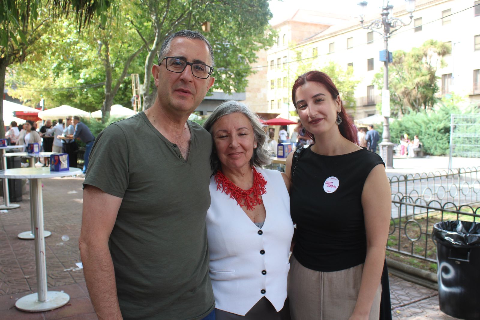 Ambiente en la Feria de Día en el mediodía de este martes