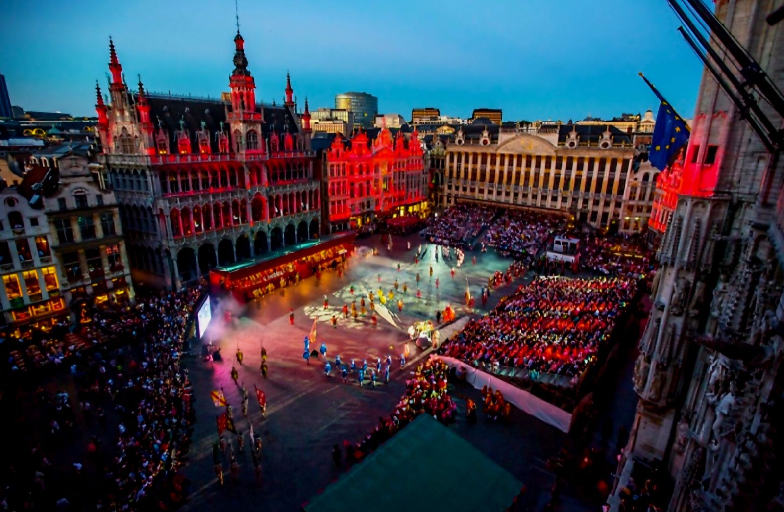 La Morana organiza un viaje para vivir el desfile histórico más importante de Europa