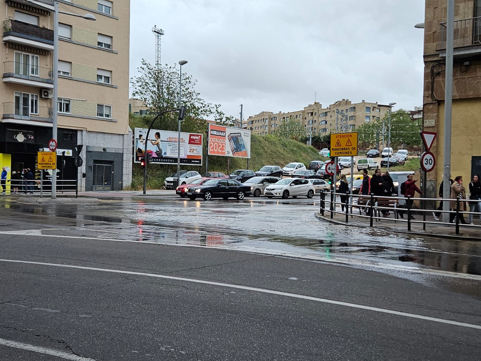 Reventón en el paseo de la Estación