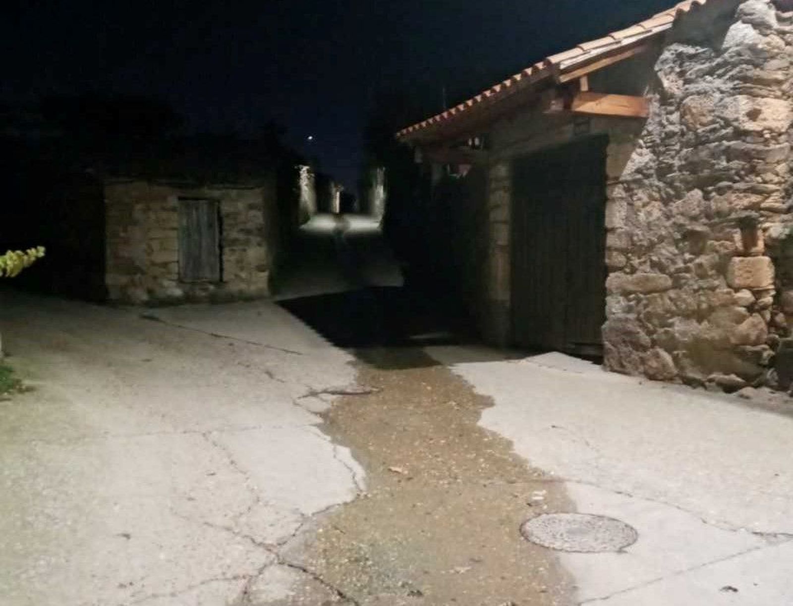 Reguero de agua en Almaraz de Duero