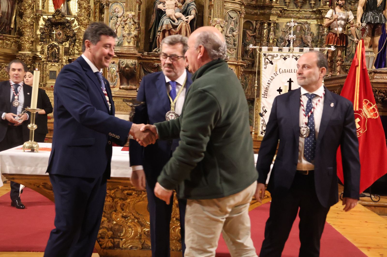 GALERÍA | Silencio rito entrada