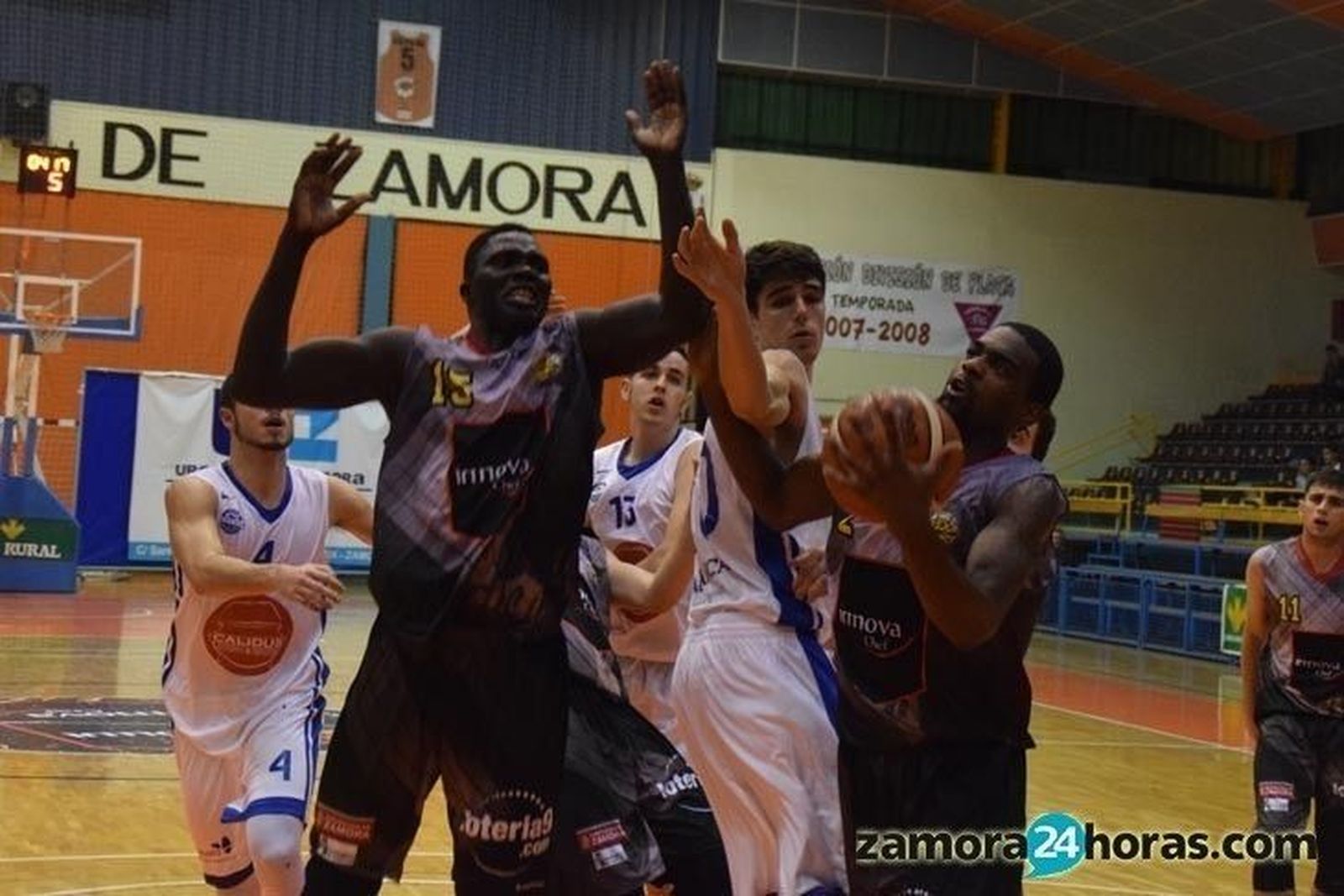 Dionte Adams, del Innova Chef, el mejor reboteador de toda la Liga EBA Dionte Adams, del Innova Chef, el mejor reboteador de toda la Liga EBA