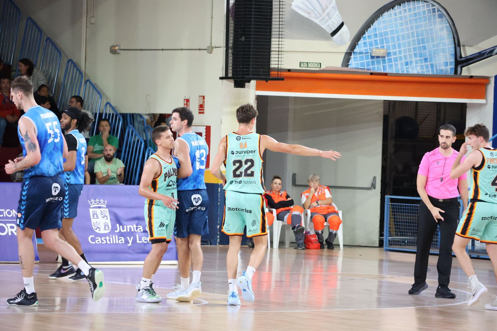 GALERÍA | El CB Zamora recibe en el Ángel Nieto al Basket Mallorca Palma en busca de la victoria