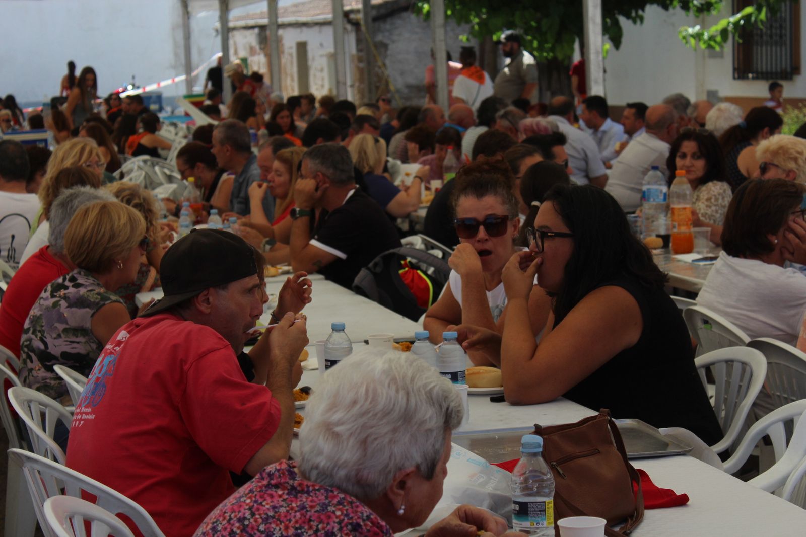 Paella popular, La Vellés