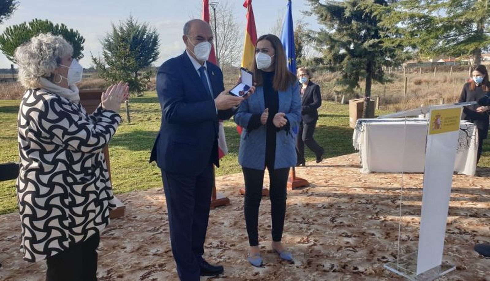 España salda una “deuda histórica” con los vecinos de Muñoz 43 años después del trágico accidente que costó 32 vidas