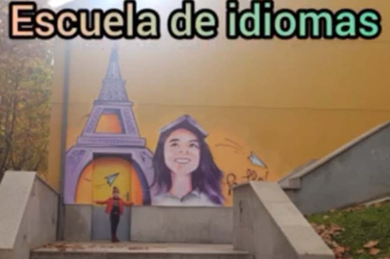 Vídeo niña murales