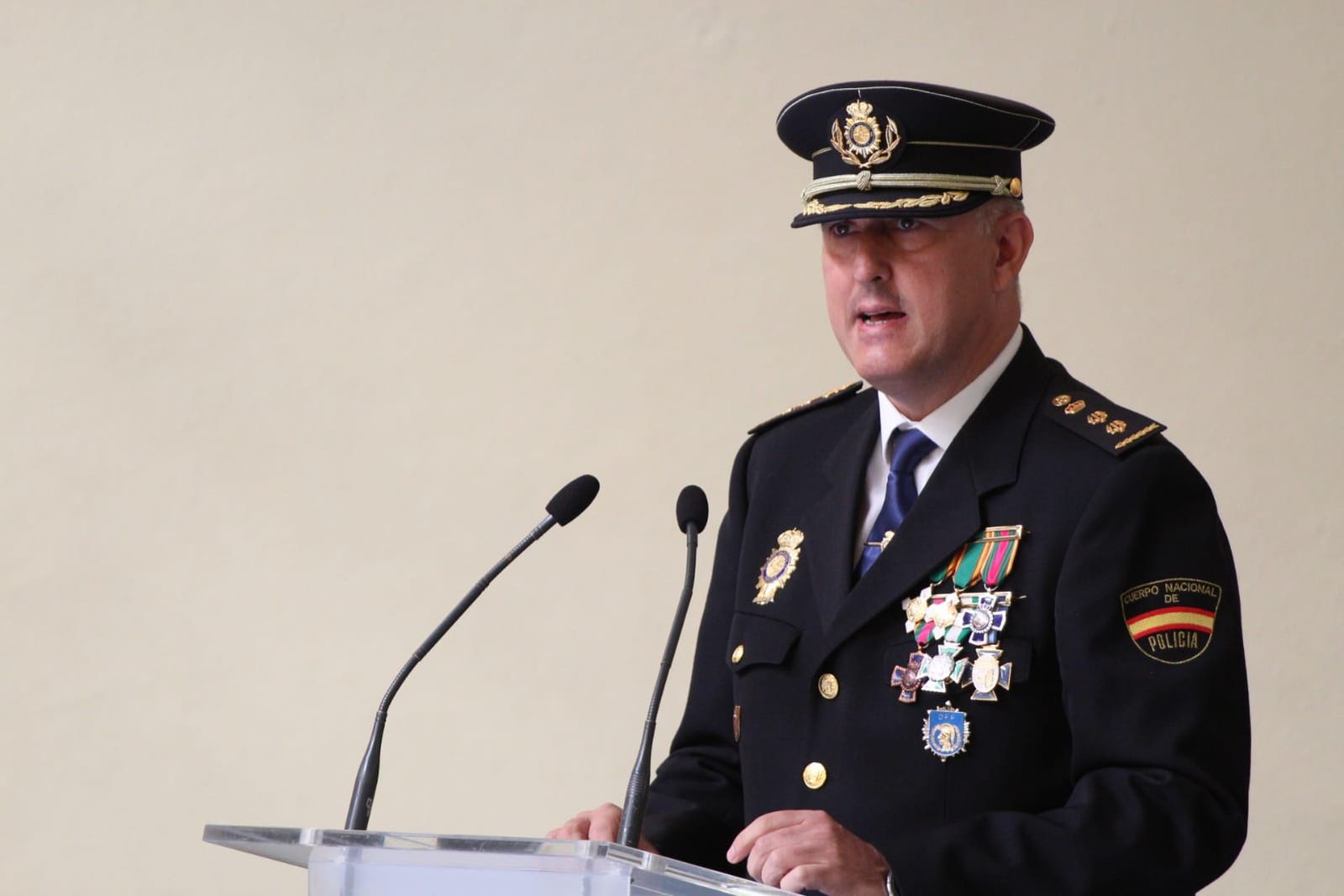 la-policia-nacional-de-salamanca-los-angeles-custodios-58