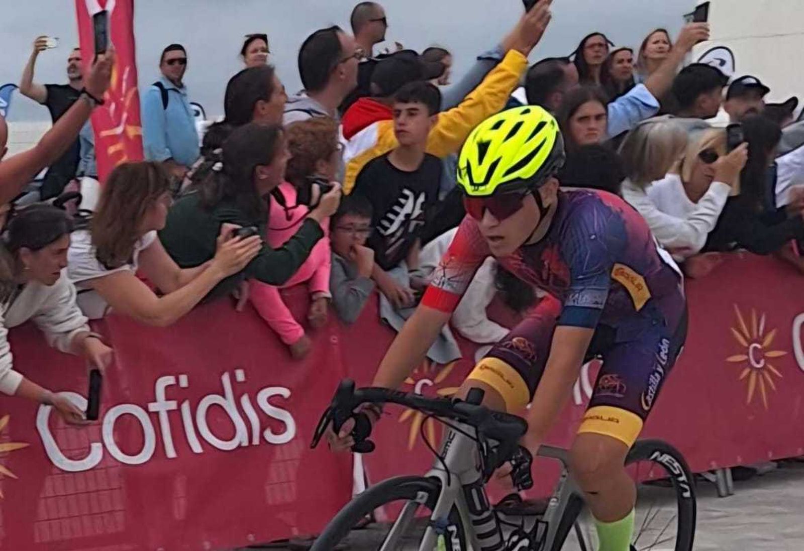 Álvaro Bueno, corredor de la Escuela de Ciclismo Salmantina Álvaro Bueno, corredor de la Escuela de Ciclismo Salmantina