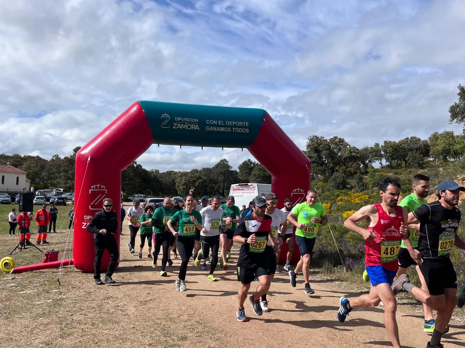 Salida corredores Argusino Vive 2024