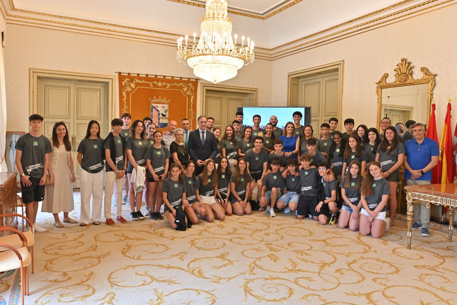 El alcalde recibe al Atlético Salamanca El alcalde recibe al Atlético Salamanca