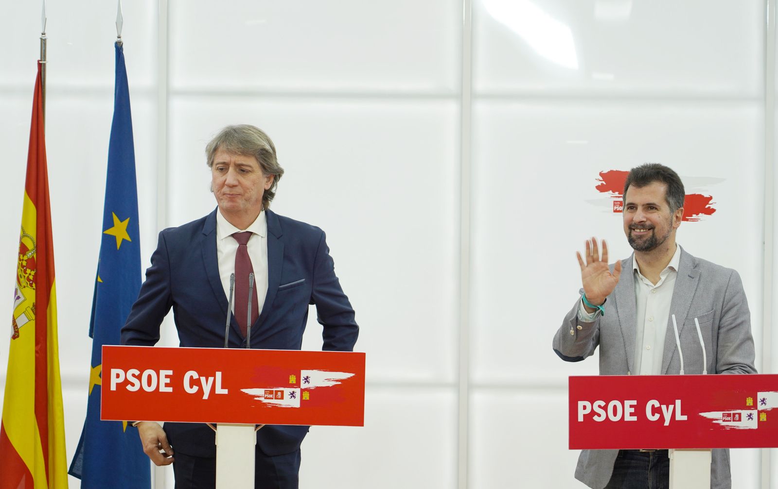 Miriam Chacón  ICAL. El secretario general del PSOE de Castilla y León, Luis Tudanca, y el secretario general electo de la formación, Carlos Martínez, comparecen ante la prensa