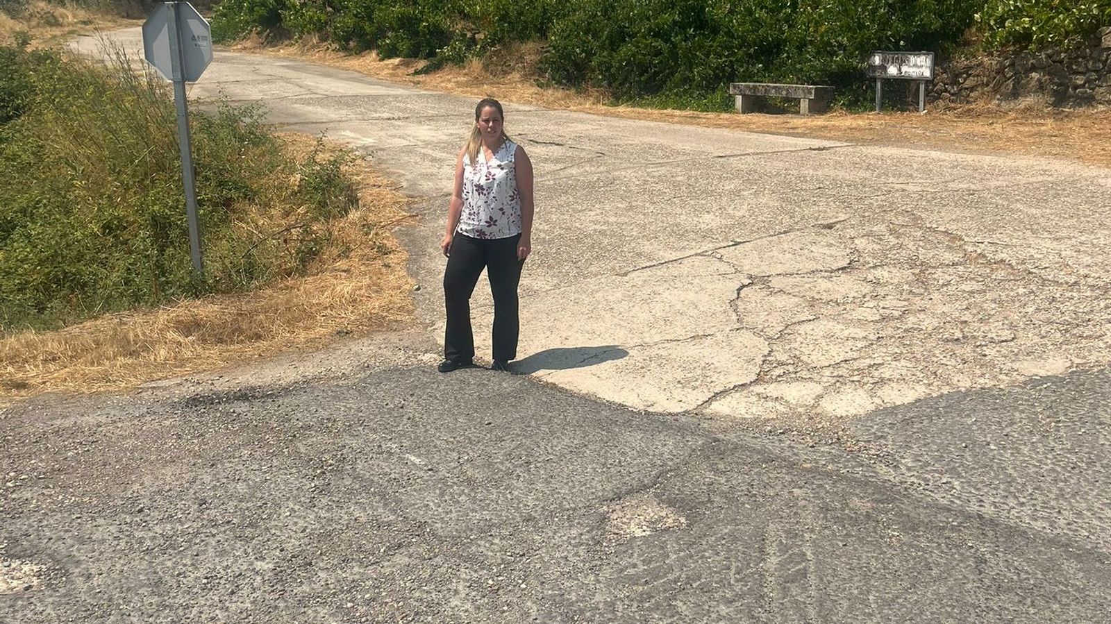 Santibáñez de la Sierra asfaltará uno de los principales accesos al pueblo gracias a una subvención de Diputación