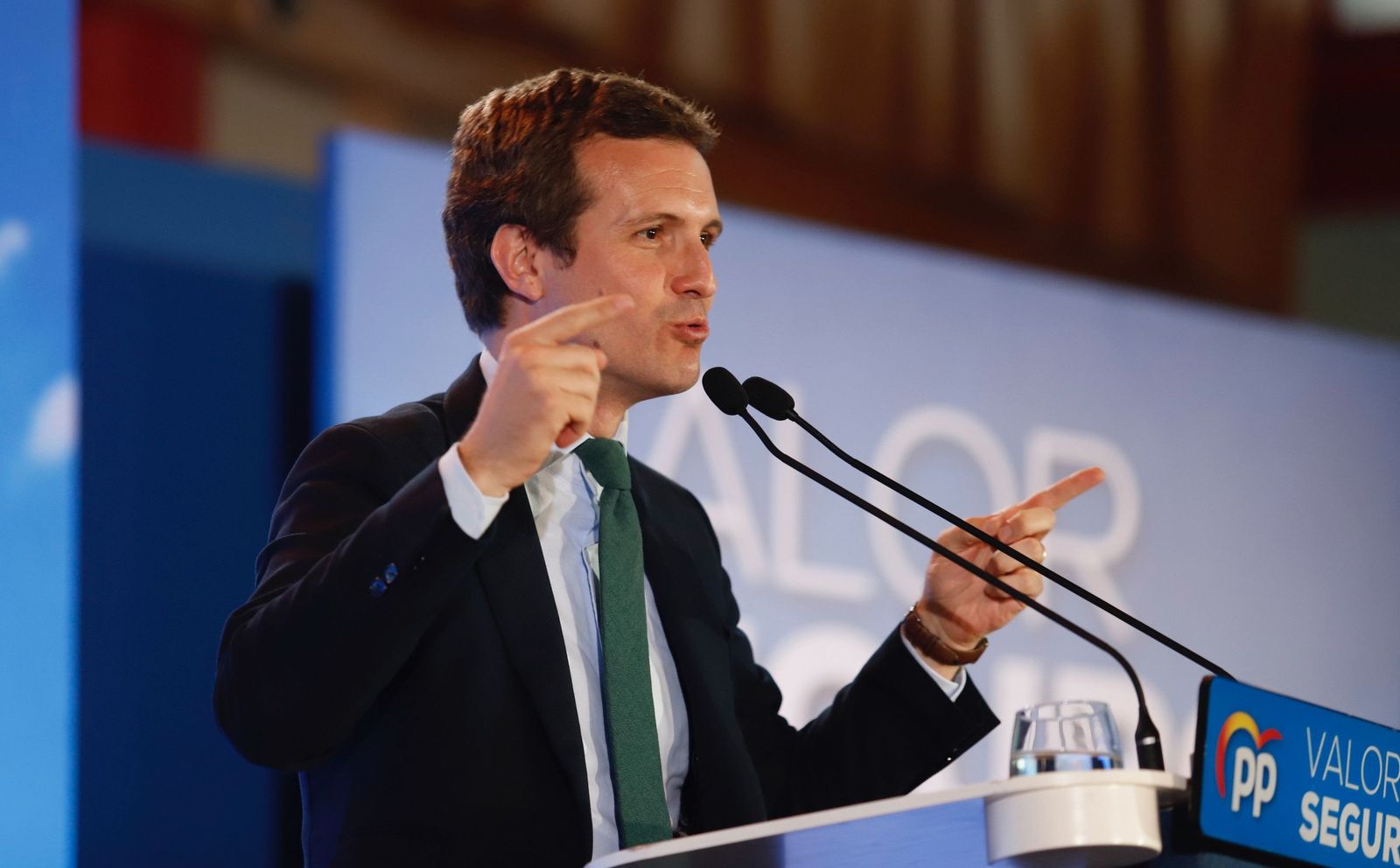 28A.- Casado: "No hay que moverse de sitio para albergar a más gente"