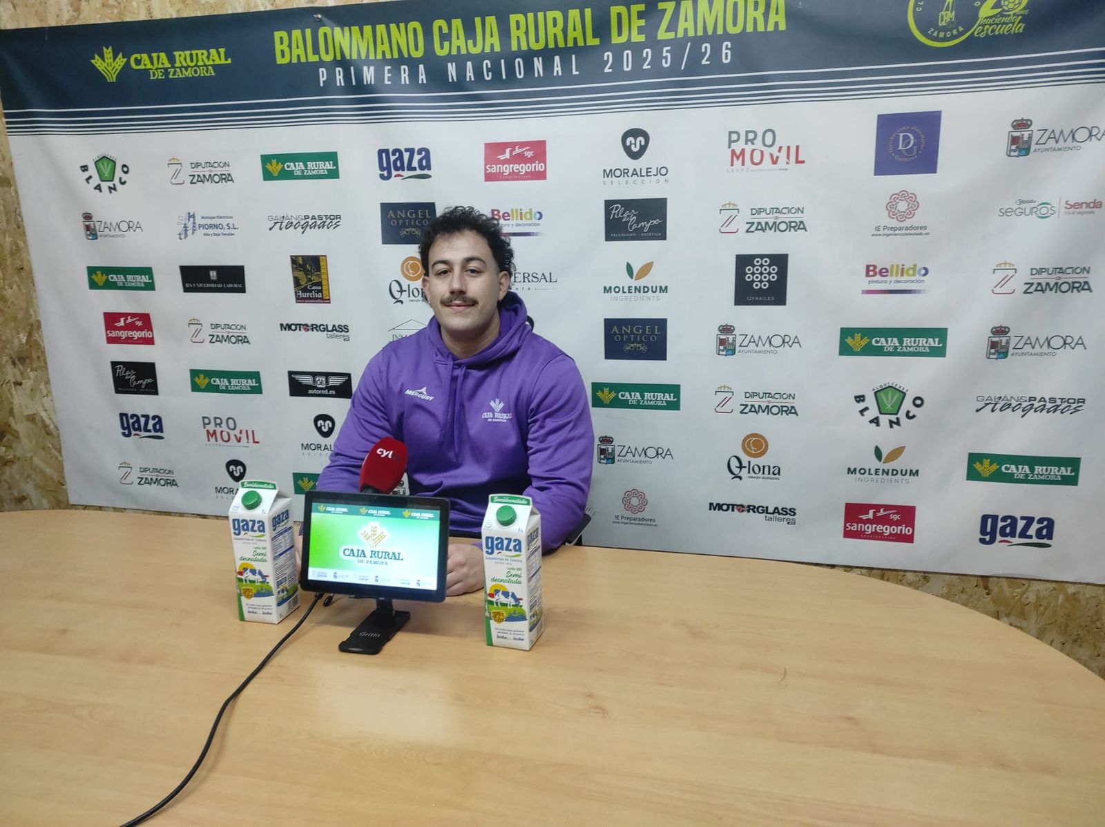 Jorge Oseguera jugador BM Zamora