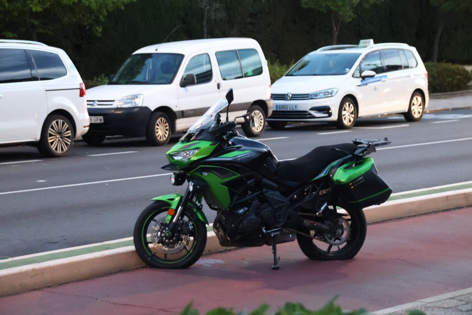 Fallece un motorista tras colisionar con una señal en Santa Marta de Tormes (4)