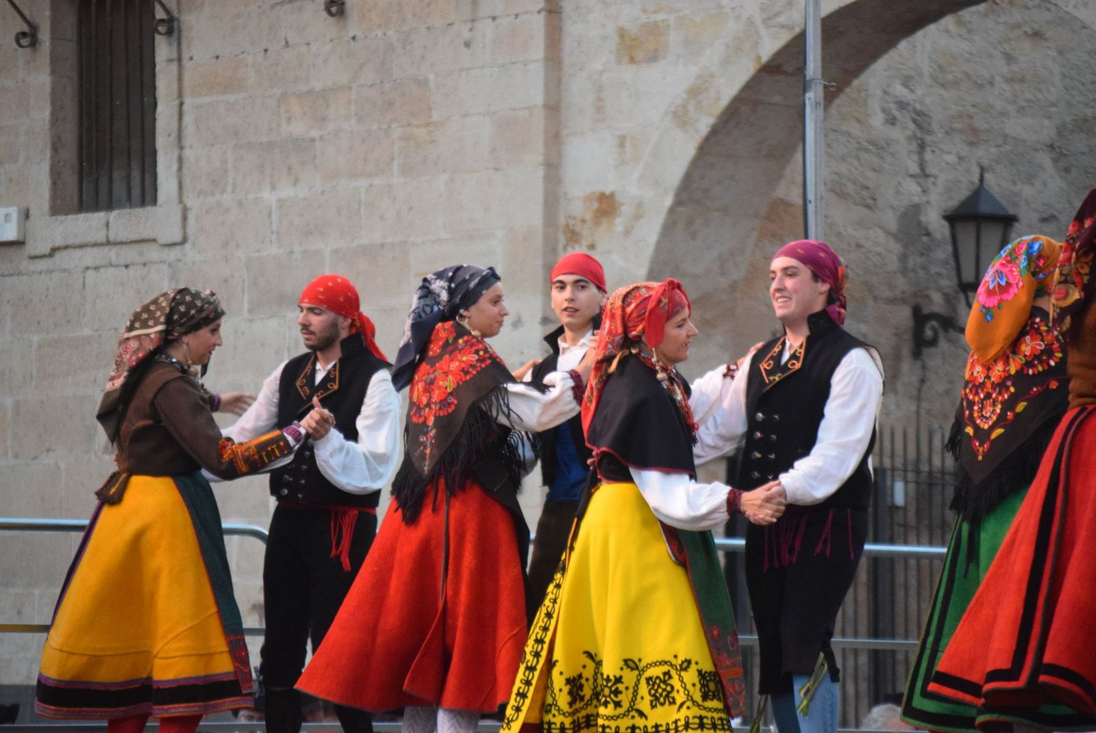 Ceremonia de Apertura del XXI Festival Internacional de Folklore de Zamora (37).JPG