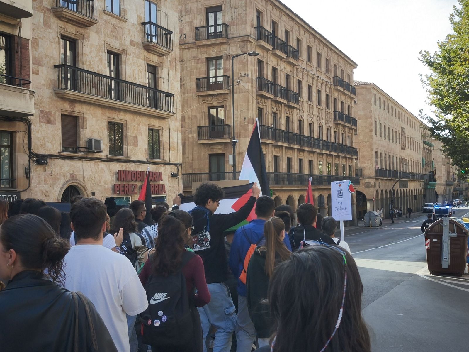 Los estudiantes de Salamanca recorren Salamanca alzando la voz por Palestina